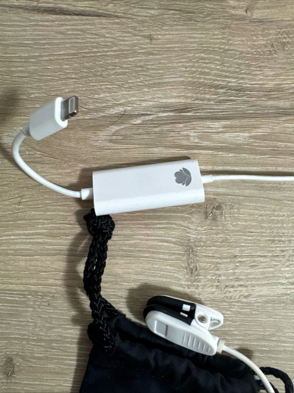 HeartMath Inner Balance Lightning Wired Ear Sensor for iOS Lightning Works - Picture 3 of 11